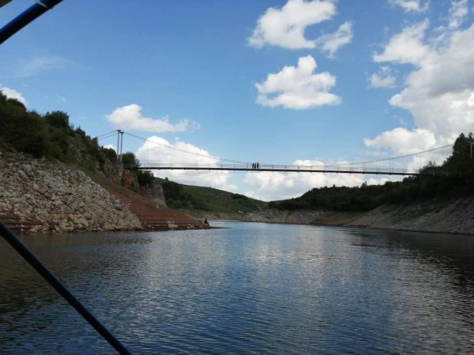 Vikendice Moskva Uvac Villa Sjenica Exteriör bild