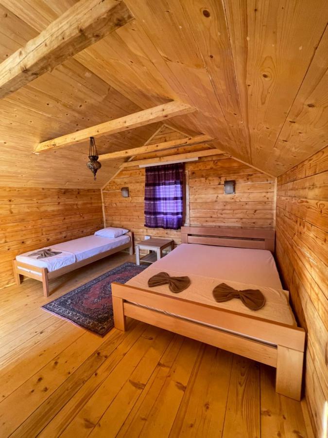 Vikendice Moskva Uvac Villa Sjenica Exteriör bild